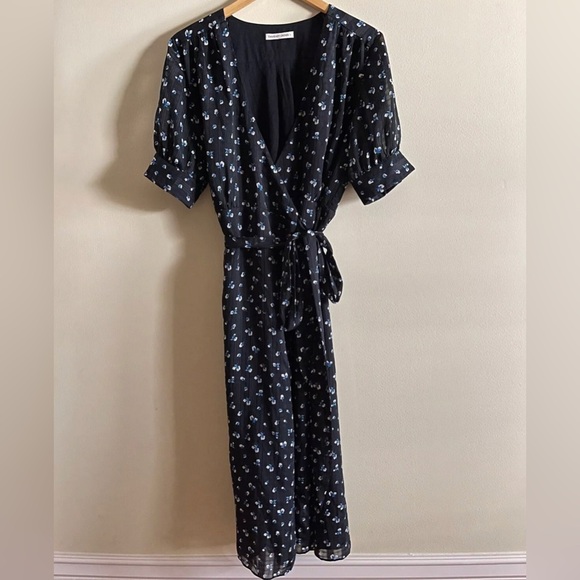The East order Ami Floral Wrap Midi Dress women’s size XS - Picture 5 of 8